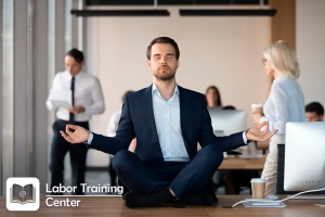 La formación en mindfulness para evitar el estrés y pensamientos negativos